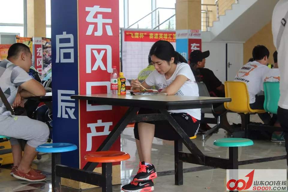 psbCAGDP5KE - ����.jpg