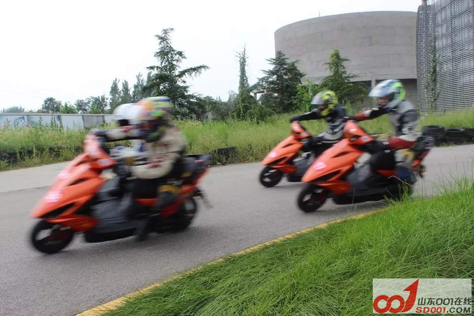 psbCAJ3G1WU - ����.jpg