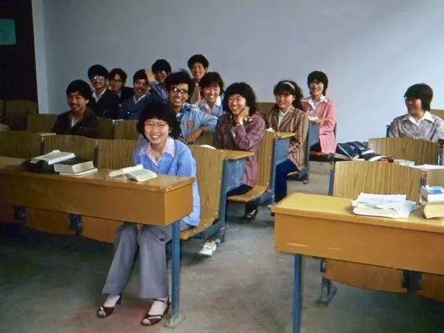 ������䡹�����Ƭ�������1986��Ľ��մ�ѧ��-18.jpg