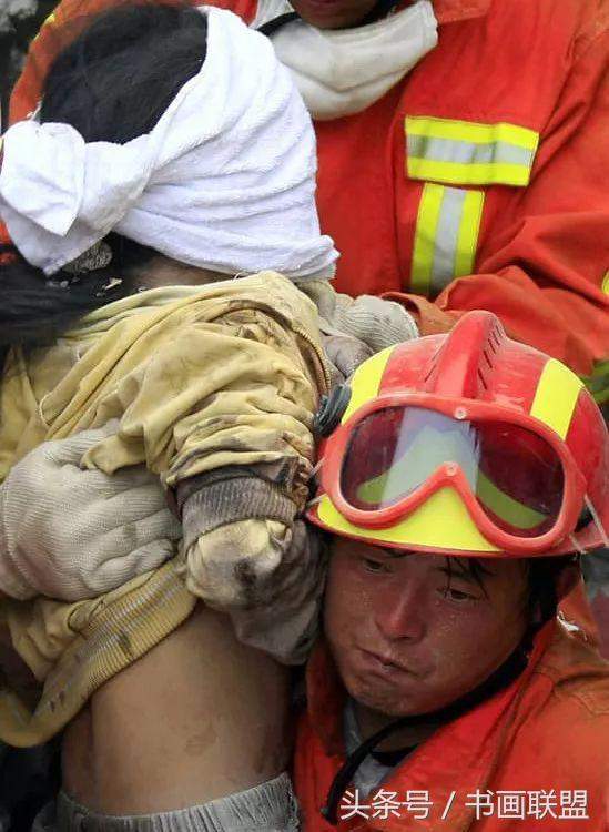 һ����Ƭ ʮ��ǰ�Ļ��� 5.12-15.jpg