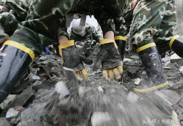 һ����Ƭ ʮ��ǰ�Ļ��� 5.12-14.jpg