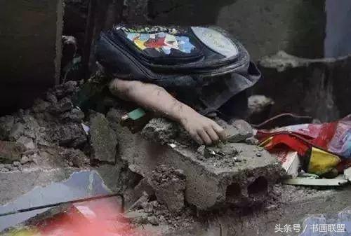 һ����Ƭ ʮ��ǰ�Ļ��� 5.12-25.jpg