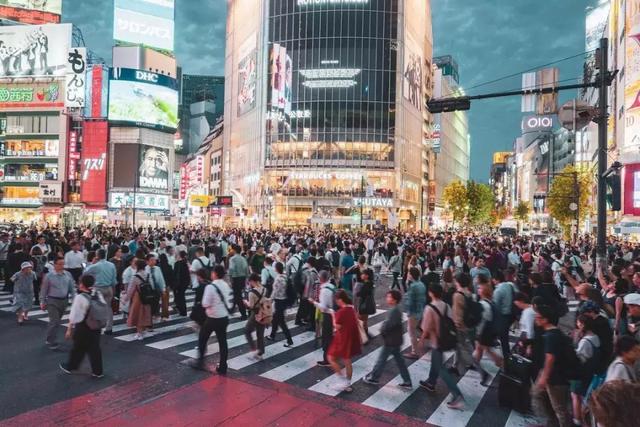 ��һ���ļ���حNINO SCHURTER���ձ�֮��-9.jpg