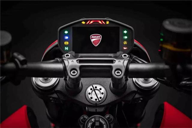 �����޾��������� �ſ���Hypermotard ����950��ʽ����-17.jpg