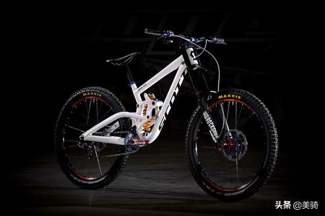 ��ֵ�������� 10���ر�ÿ��ĳ���Сװ��-25.jpg