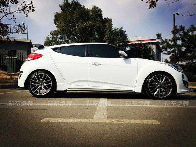 �ִ���˼������E200L ��װ�ĽŲ�ͣ������-1.jpg