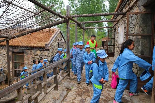 ɽ��ʡ�Ļ�������������������·�Ƽ�����������ѧƪ | ������³-67.jpg