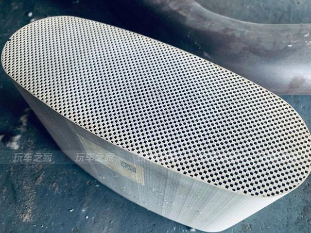 ��������5����� �㶫С�׵��±���325i��ҹ��װ����-20.jpg