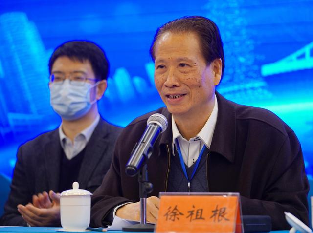 �й�������Ӱѧ��˽��������»� ��ȫ���ټ�ý��۽��������и����� ��Ӱ�ɷû�ڱ���ͨ�ݾ���-5.jpg