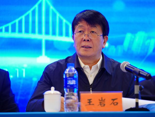 �й�������Ӱѧ��˽��������»� ��ȫ���ټ�ý��۽��������и����� ��Ӱ�ɷû�ڱ���ͨ�ݾ���-4.jpg