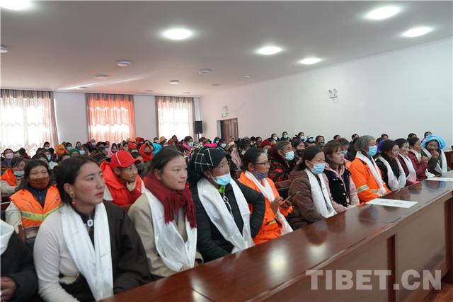 ��ͥԺ�� ������ ��ׯ��������ɭ���հ�Ǩ���õ�ġ�����������-5.jpg