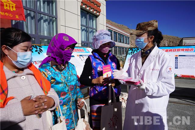 ��ͥԺ�� ������ ��ׯ��������ɭ���հ�Ǩ���õ�ġ�����������-6.jpg