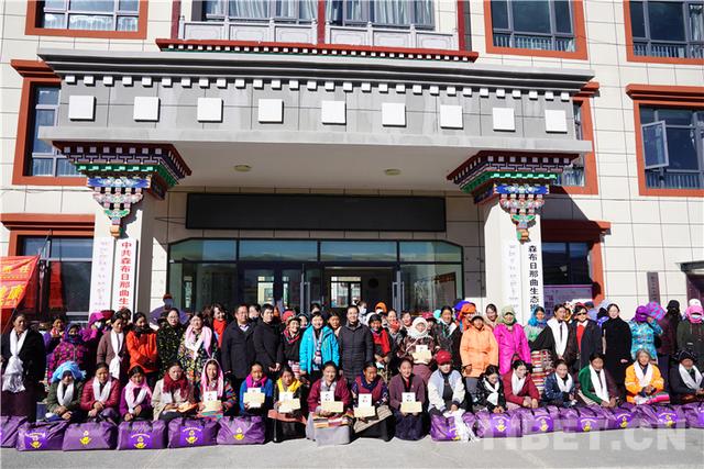 ��ͥԺ�� ������ ��ׯ��������ɭ���հ�Ǩ���õ�ġ�����������-4.jpg