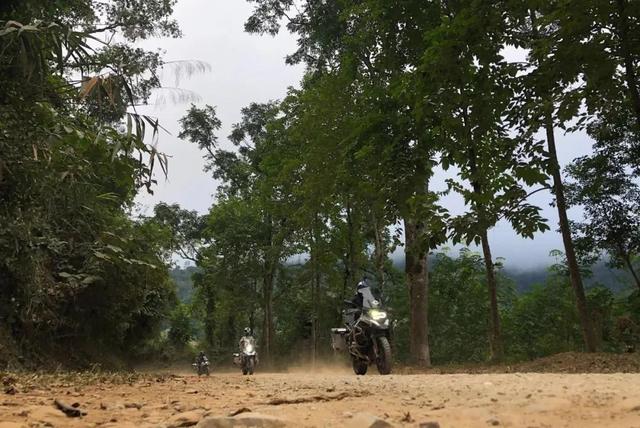 ��Ѳ��ح������һ�ţ����ع���֮��Ұoff road-2.jpg