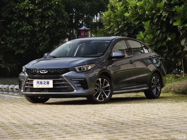 ������5 PLUS����7�򣬻���CarPlay-2.jpg