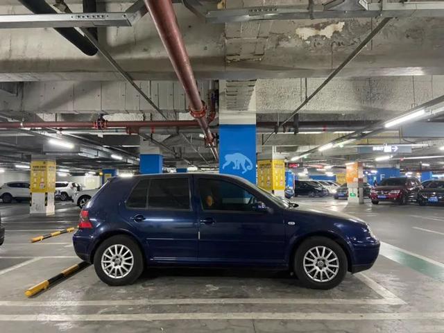 һֱ�ڼ�� �Ĵ��߶���������װ-1.jpg