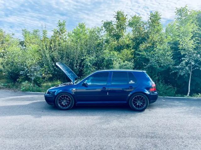 һֱ�ڼ�� �Ĵ��߶���������װ-9.jpg