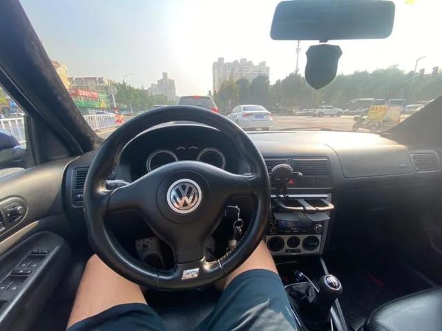 һֱ�ڼ�� �Ĵ��߶���������װ-5.jpg